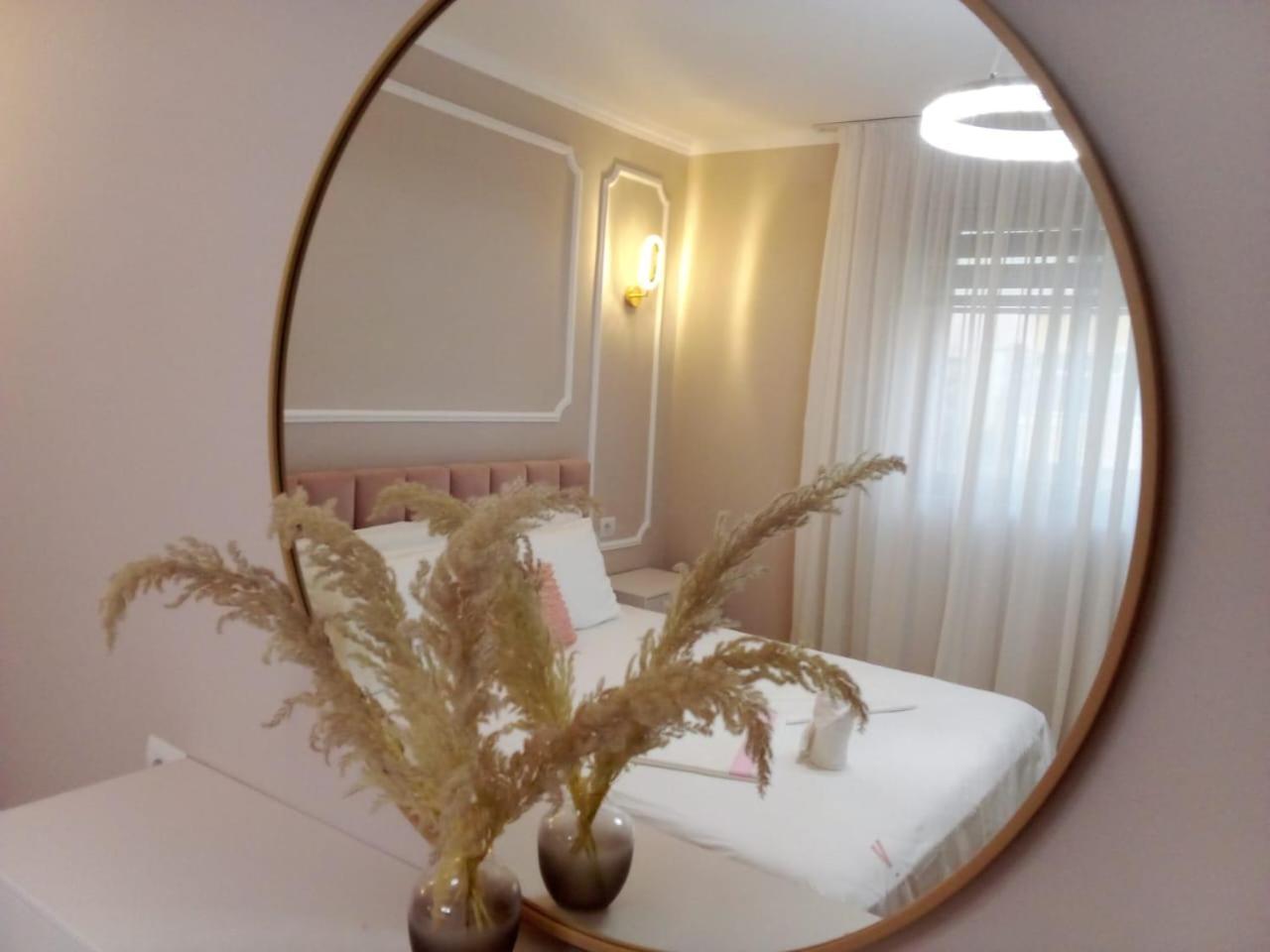 Vilma Apartment ベラト エクステリア 写真