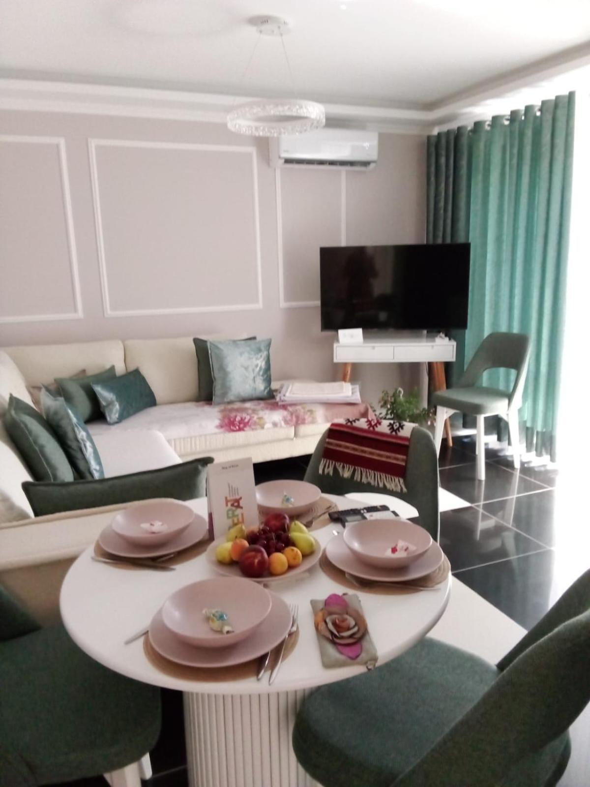 Vilma Apartment ベラト エクステリア 写真